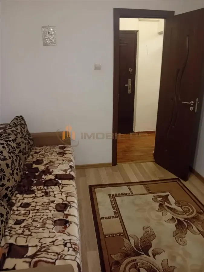 Apartament 3 camere Alexandru cel Bun - foto 3