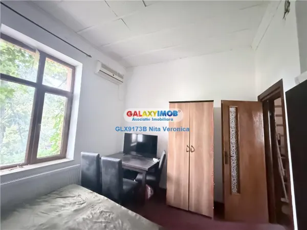 Casă 5 camere București - poza 2