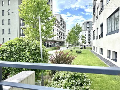Apartament trei camere Pietonal Coresi Avantgarden ( Kasper ) - foto 18