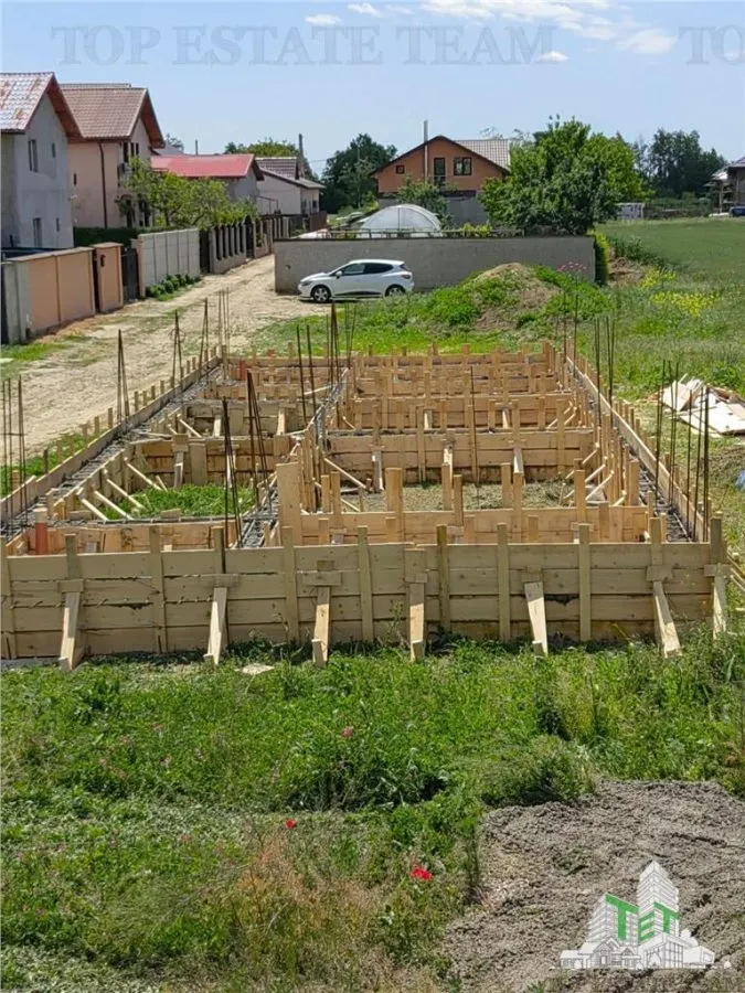 Teren Intravilan, comuna 1 Decembrie, investitie sigura , proiect inceput - foto 1