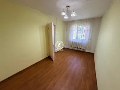 Apartament cu 3 camere Alexandru cel Bun  Piata Voievozilor - foto 3
