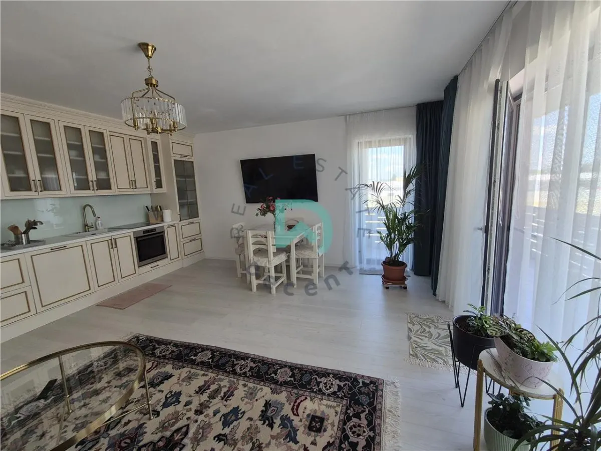 Apartament 3 camere Tractorul, 72 mp - Brasov - foto 2