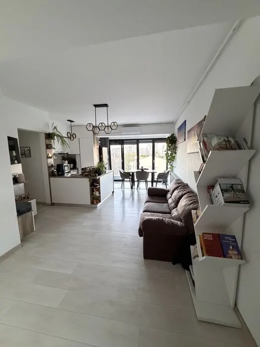 Apartament 3 Camere | Langa One Lake District | Bloc 2020 | Sector 2 - foto 3