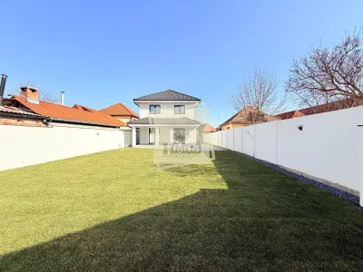 Casa moderna la cheie 4 camere 3 bai si 644 mp teren Selimbar - foto 2
