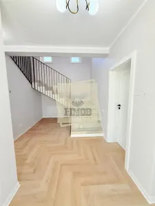 Casa moderna la cheie 4 camere 3 bai si 644 mp teren Selimbar - foto 11