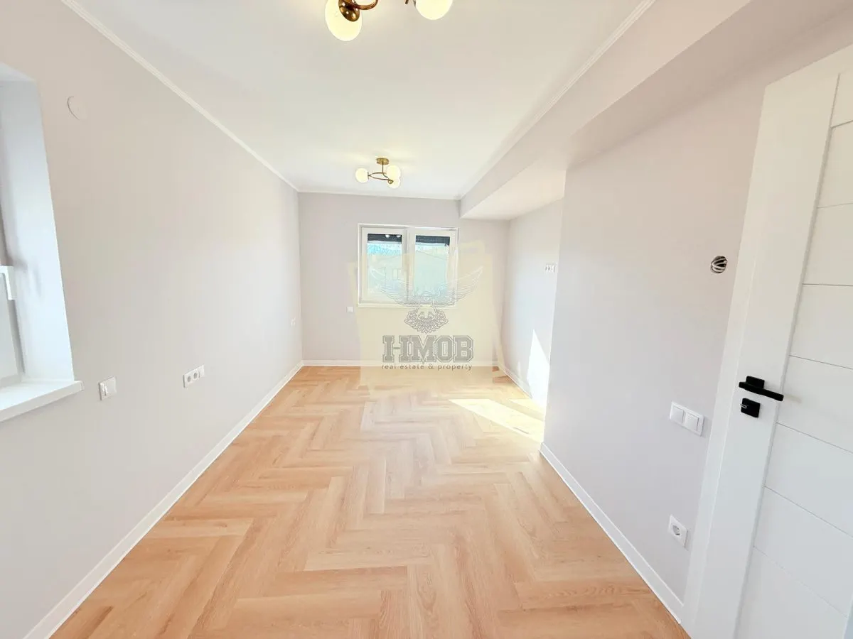 Casa moderna la cheie 4 camere 3 bai si 644 mp teren Selimbar - foto 12