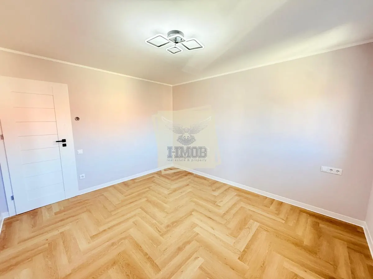 Casa moderna la cheie 4 camere 3 bai si 644 mp teren Selimbar - foto 14