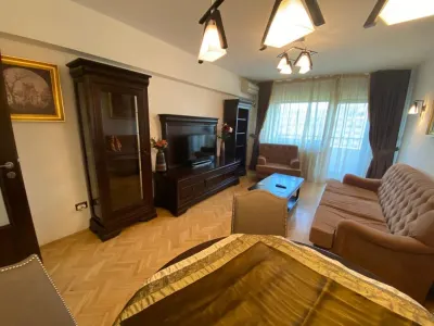 Apartament 2 camere lux | decomandat | mobilat si utilat | vedere fata | Bd. Unirii - P-ta Alba Iulia | - Bucuresti