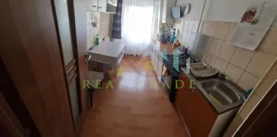 Apartament 2 camere decomandat etajul 1zona Judetean - foto 3
