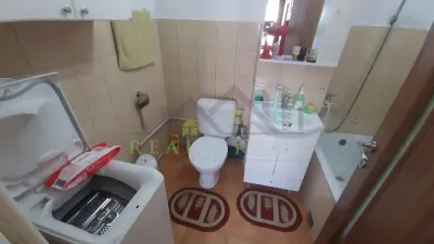 Apartament 2 camere decomandat etajul 1zona Judetean - foto 5