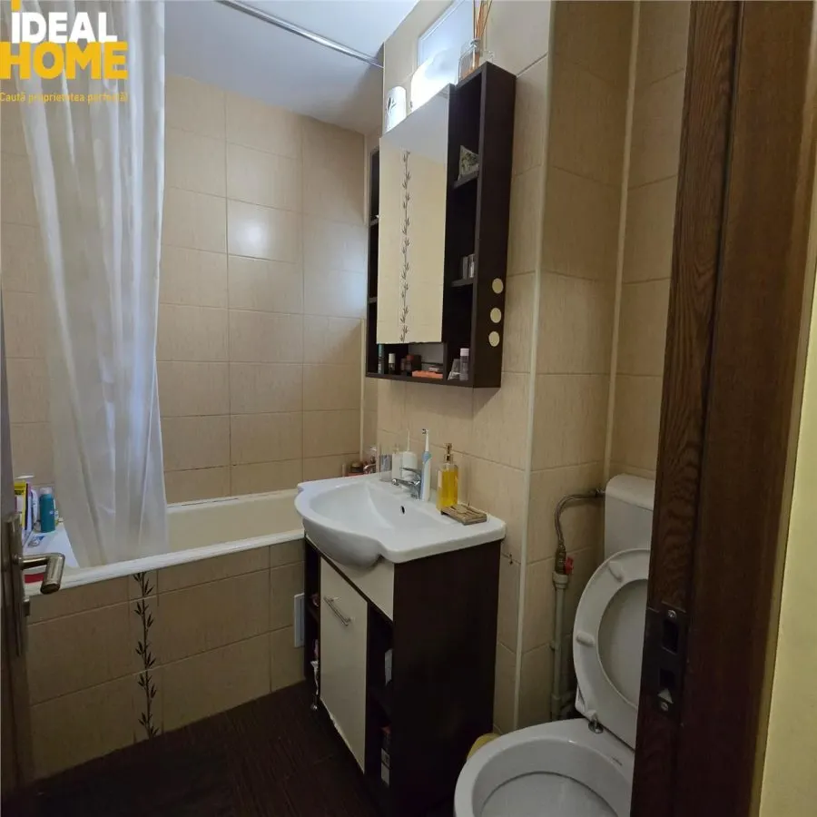 Apartament 3 camere 3din4 Iasi Centru - foto 3