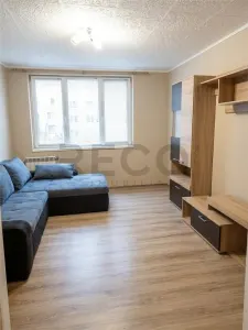RECO Garsoniera in Oradea zona Rogerius langa parcul Olosig - Oradea