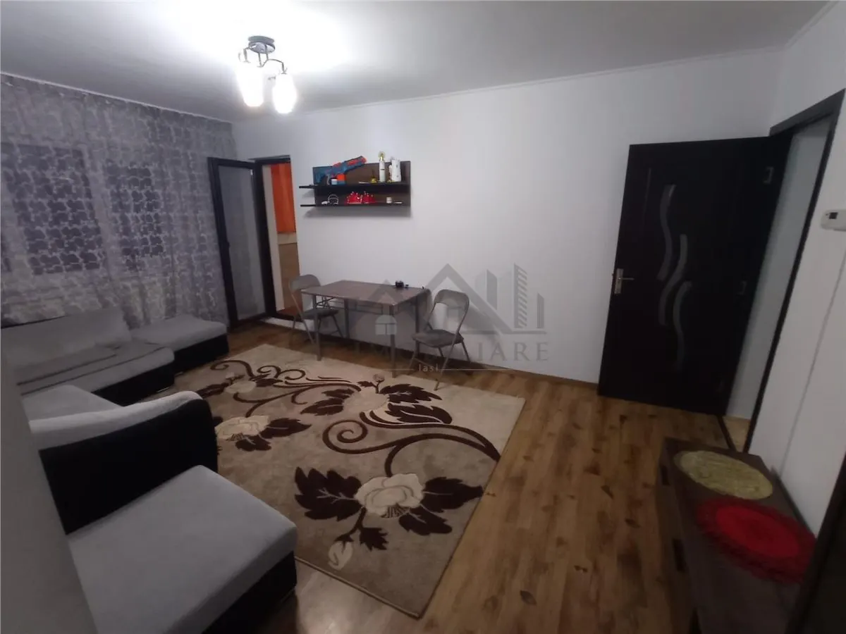 Apartament 4 camere Podu Ros - foto 2