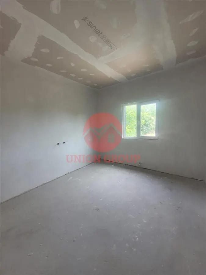 Casa de Vanzare Lumina Finisata la Cheie, Aproape de Centru - foto 8