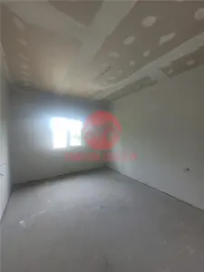 Casa de Vanzare Lumina Finisata la Cheie, Aproape de Centru - foto 10