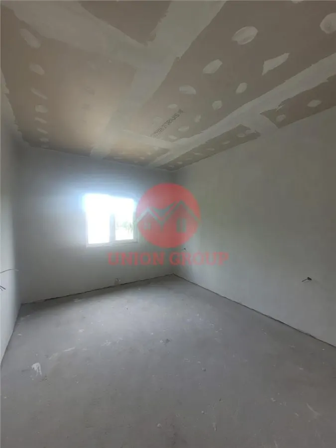 Casa de Vanzare Lumina Finisata la Cheie, Aproape de Centru - foto 10