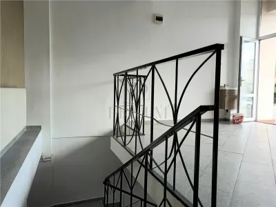 Spatiu comercial SAD, vitrina mare - Lipovei - foto 3