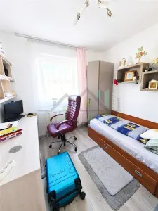 Apartament 3 camere  zona Astra- Carpatilor - foto 2