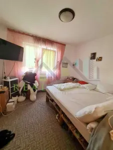 Apartament 3 camere  zona Astra- Carpatilor - foto 3