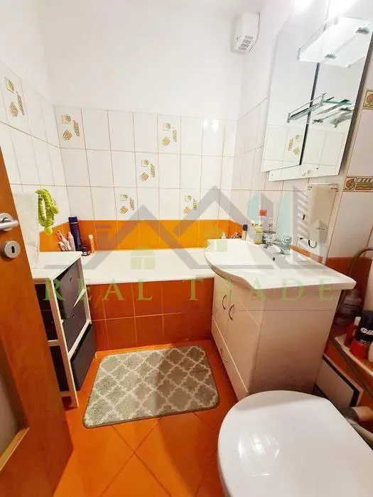 Apartament 3 camere  zona Astra- Carpatilor - foto 8