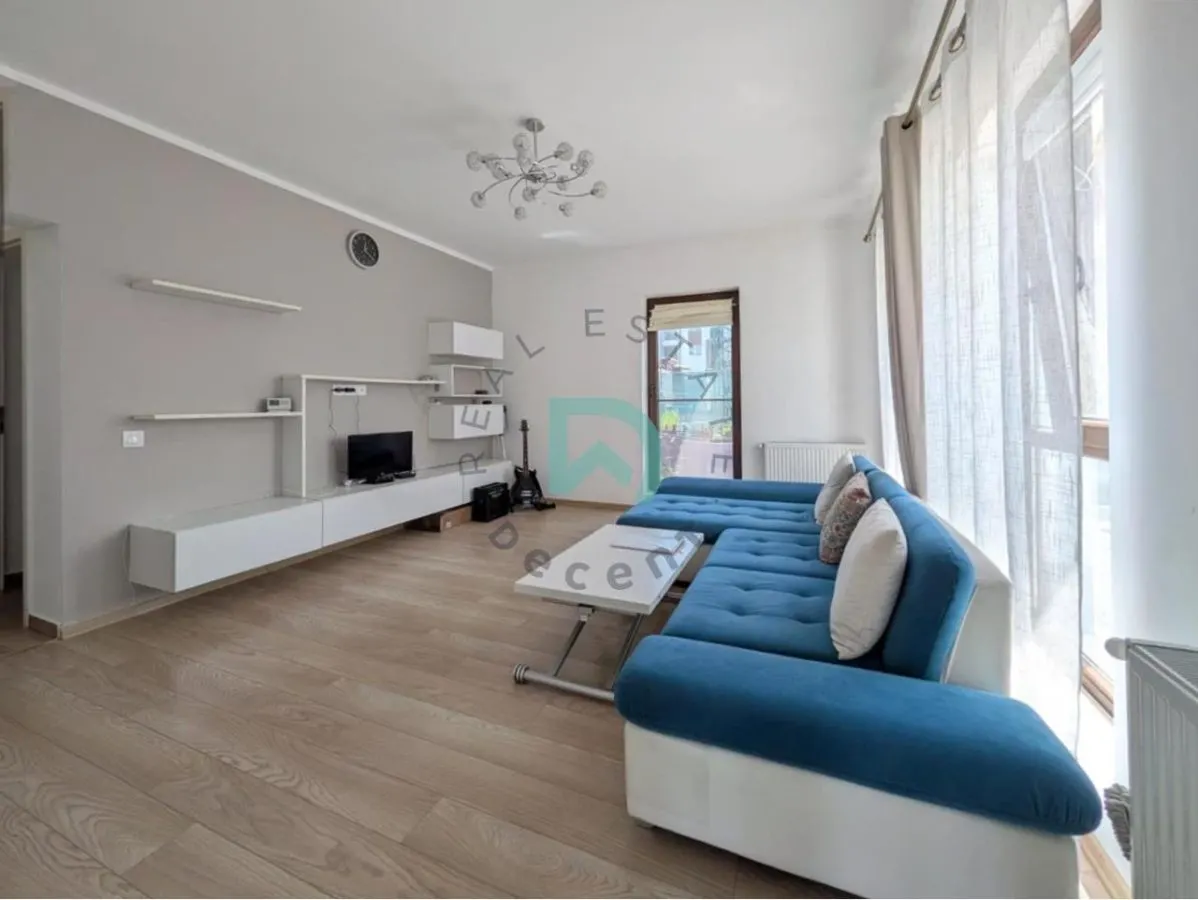 Apartament 3 camere , mobilat, parcare, Tractorul, Brasov - foto 1