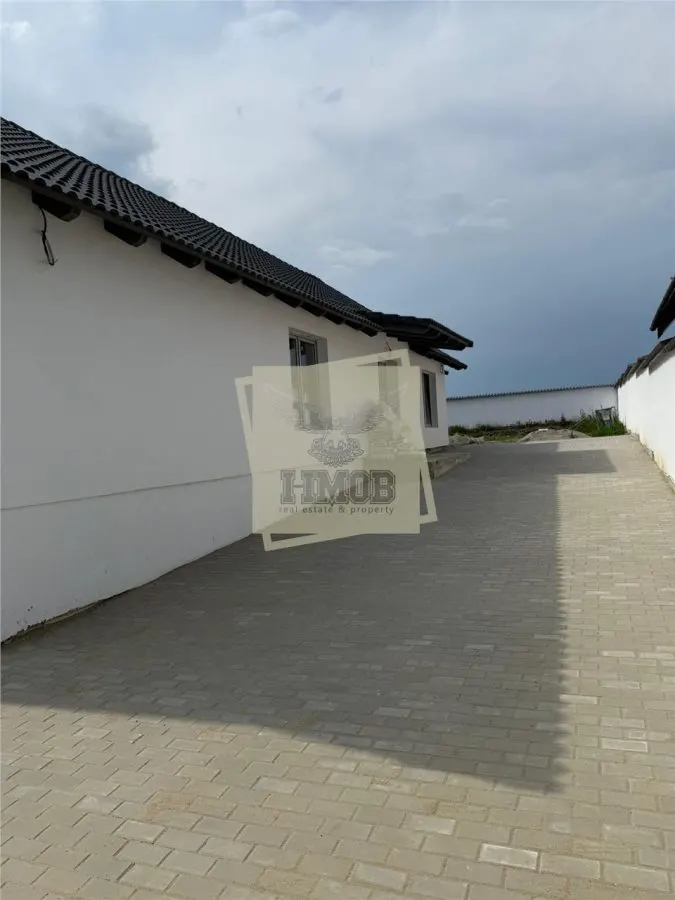 Casa individuala 4 camere 2 bai teren 500 mp la 8 km de Sibiu - foto 15