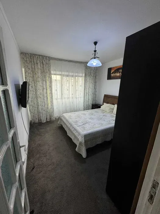 Apartament 3 camere - Zona Gara - 600 Euro - foto 5