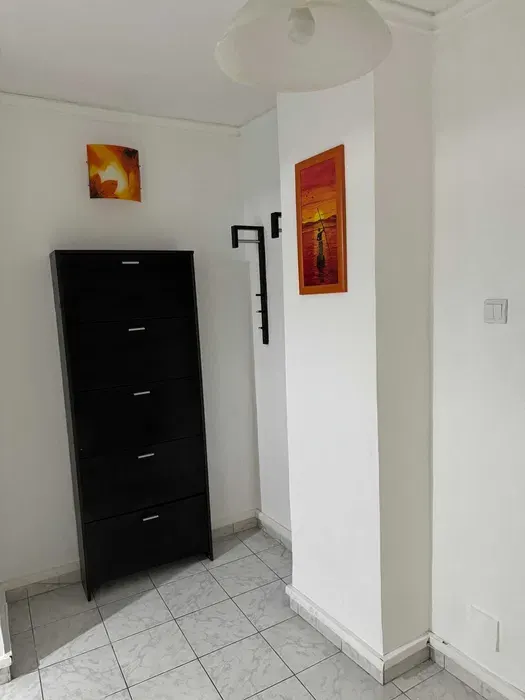 Apartament 3 camere - Zona Gara - 600 Euro - foto 7