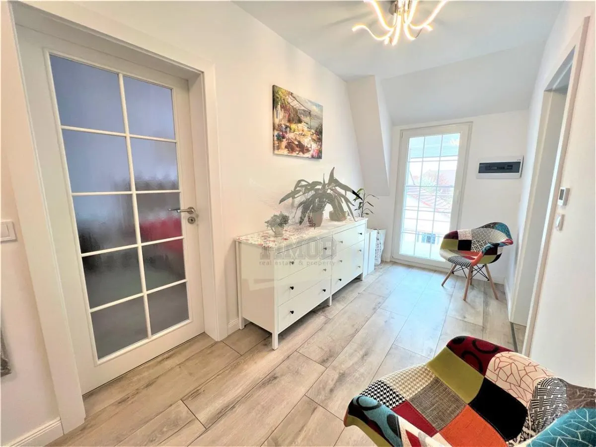 Casa individuala moderna complet utilata cu 4 camere 2 bai garaj - foto 18