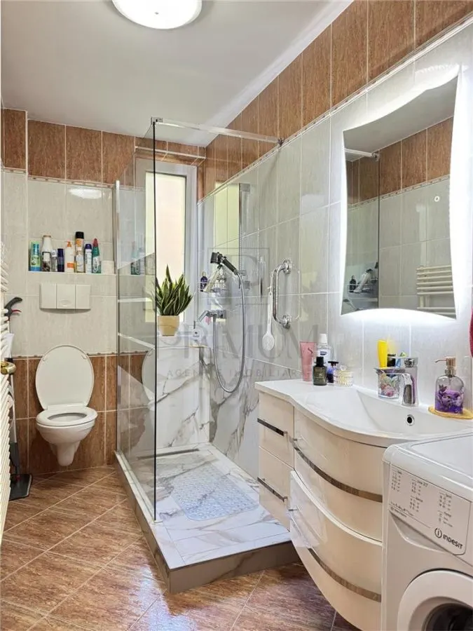 MEDICINA - 2 CAMERE - CENTRALA PROPRIE - RENOVAT COMPLET - PARCARE - foto 6