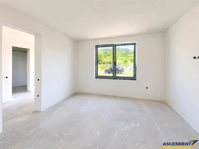 Casa eleganta, recent edificata, Voiniceni, 6km de Targu Mures. - foto 6