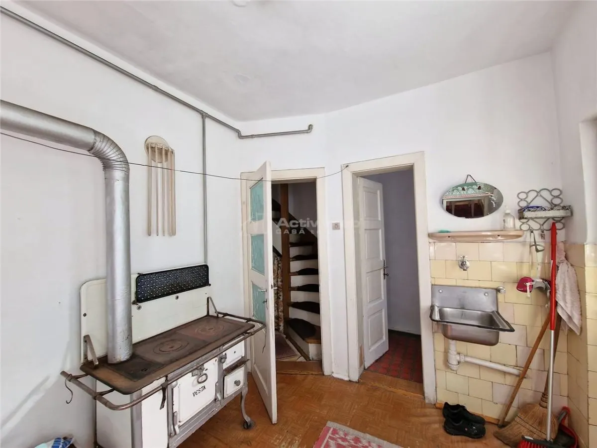 Resita Casa 5 Cam D-P-Etj.1 si Curte - foto 13