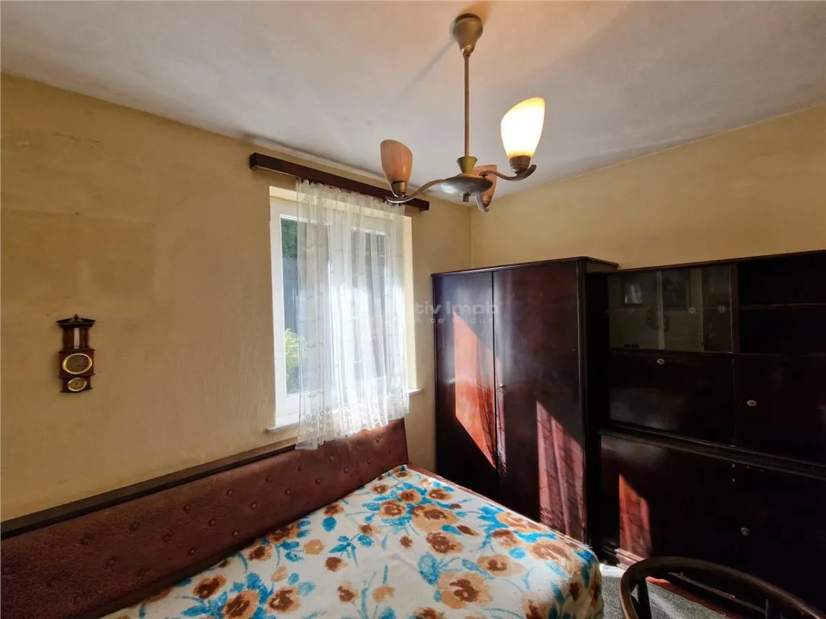 Resita Casa 5 Cam D-P-Etj.1 si Curte - foto 4