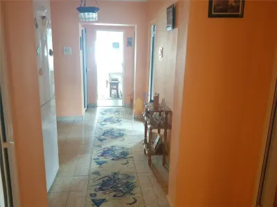 DECOMANDAT! Ap 3 camere, zona Victoriei-Garii in Sup de 78mp - foto 6