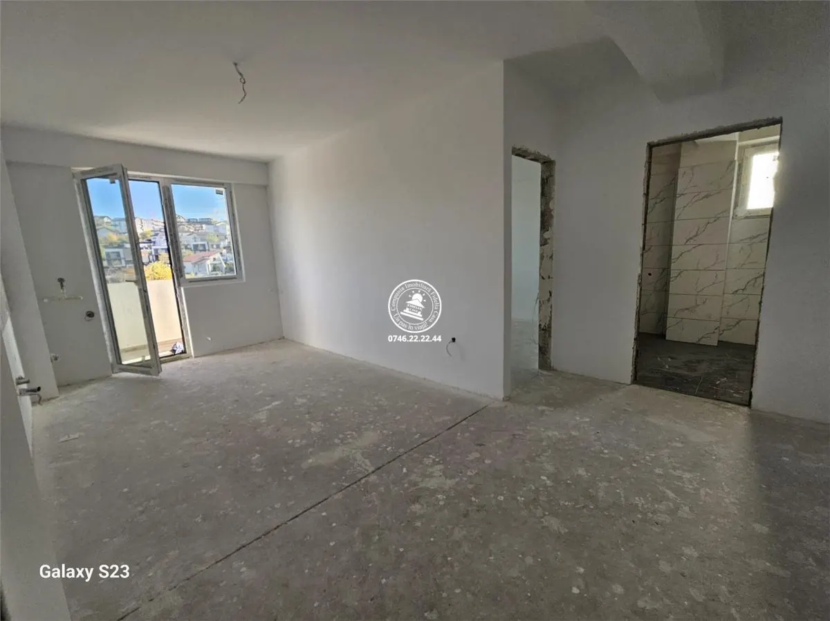 Apartament 2 camere  de vanzare -Hlincea - foto 1