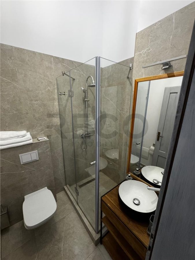RECO Apartament de inchiriat  cu 2 camere premium  ultracentral - foto 10