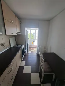 Inchiriere apartament 3 camere zona Mihai Bravu - foto 6