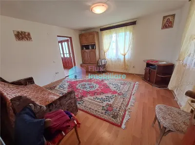 Casa cu teren in Malini - foto 17