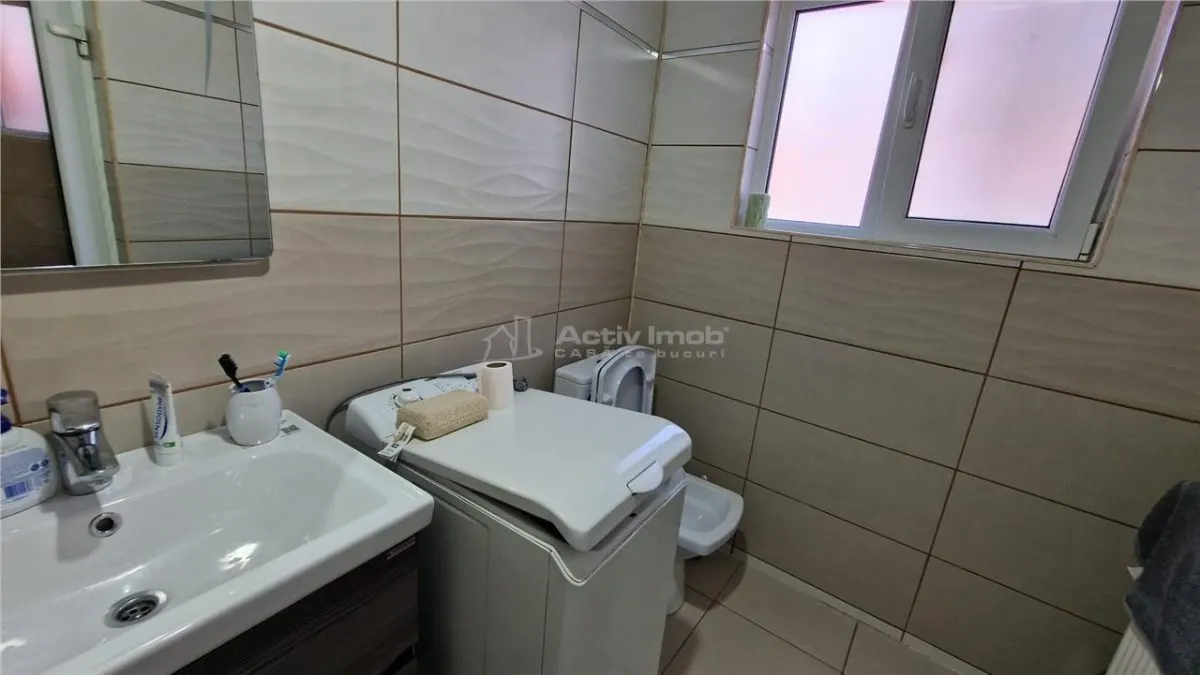 Resita Casa 7 Incaperi Parter si Etaj, Zero investitii - foto 11