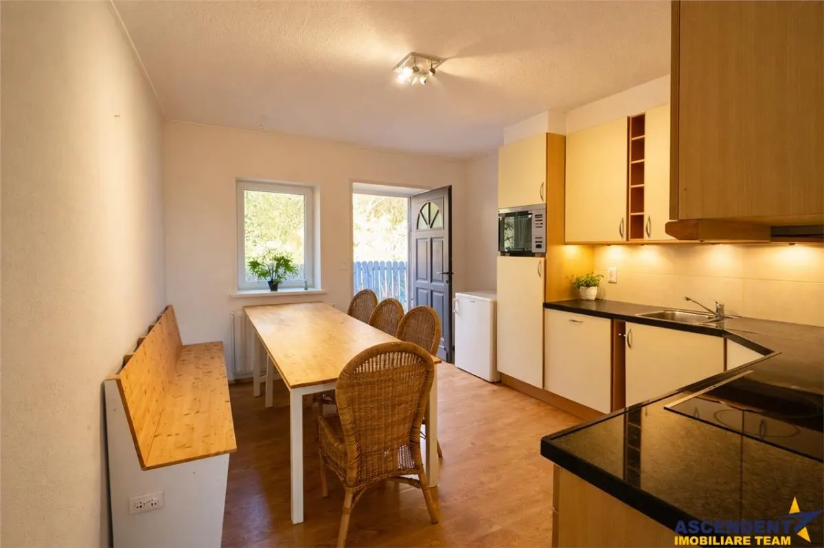 Transilvania Camping, domeniu de 14.400mp,Sanmarghita de Mures:2cladiri, apartamente,potential exceptional - foto 3