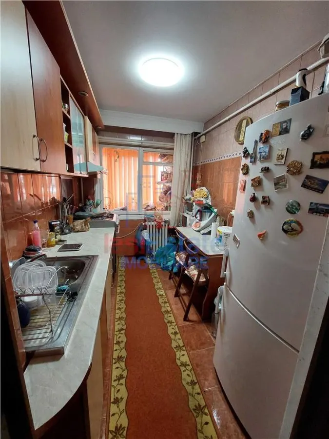 Apartament 2 camere zona Nicolina - foto 1