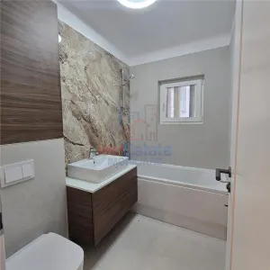 Oferta Rara - Copou - Parc - Apartament 4 camere cu garaj si boxa - foto 12
