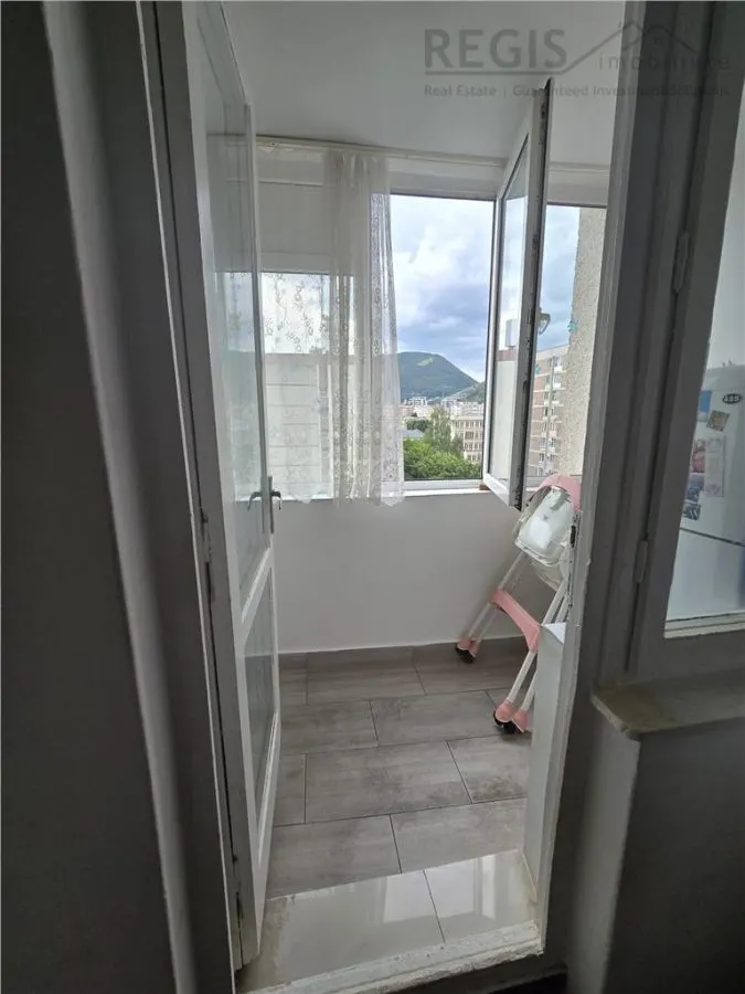 Garsoniera Zona Astra | Priveliste superba - foto 7