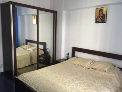 Apartament 3 Camere Decomandat Pacurari - 550 euro - Iasi