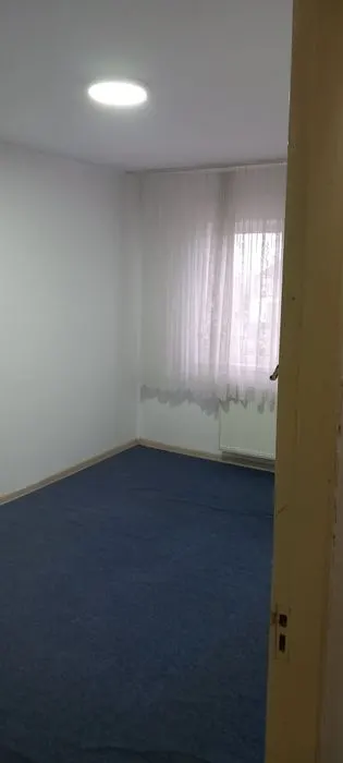 Apartament de vanzare - foto 3