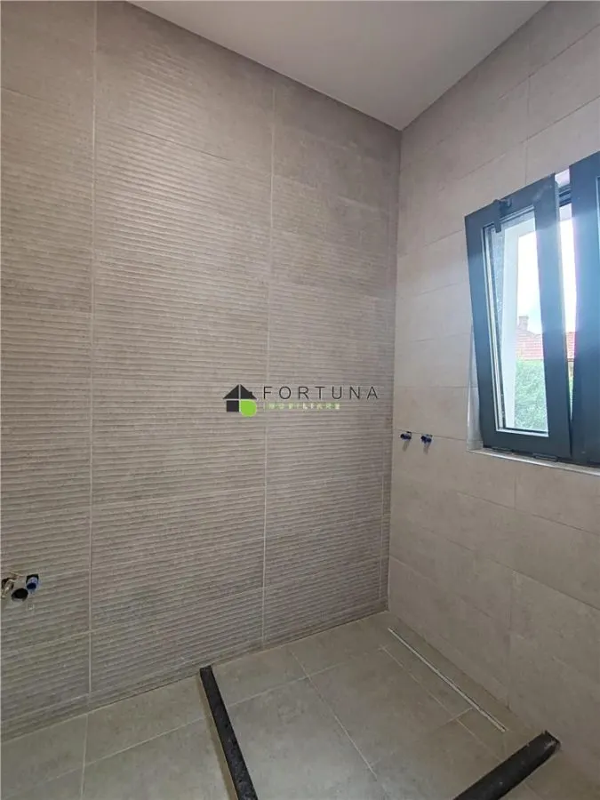 Spatiu comercial Centrul Civic - foto 11