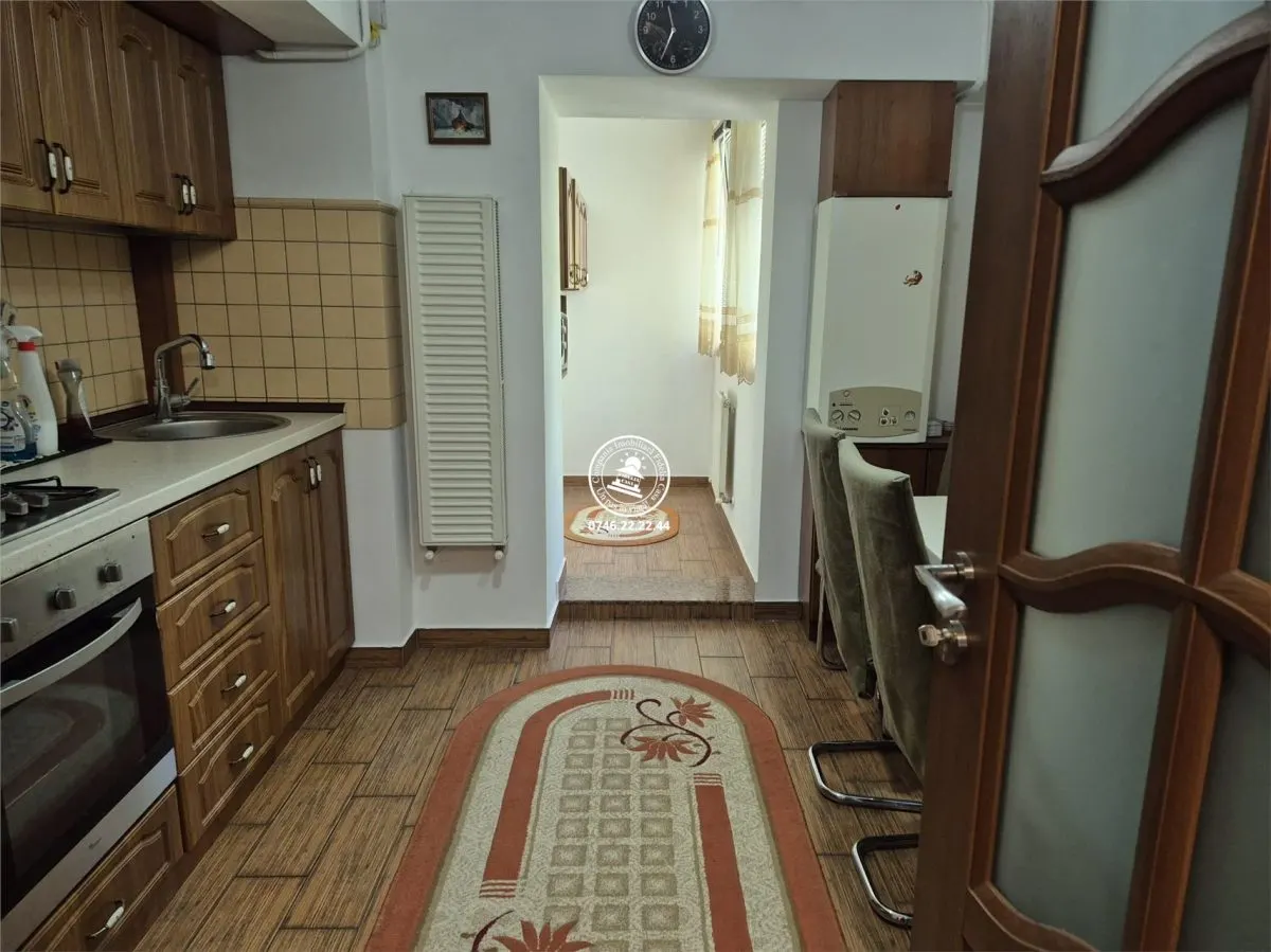 Apartament 3 camere de inchiriat zona Pacurari - Pizza Smile - foto 11