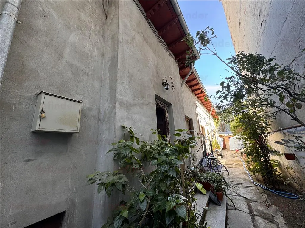 Vanzare casa 5 camere | Piata Alba Iulia - Popa Nan | teren 232 mp proprietate | singur curte | - foto 1
