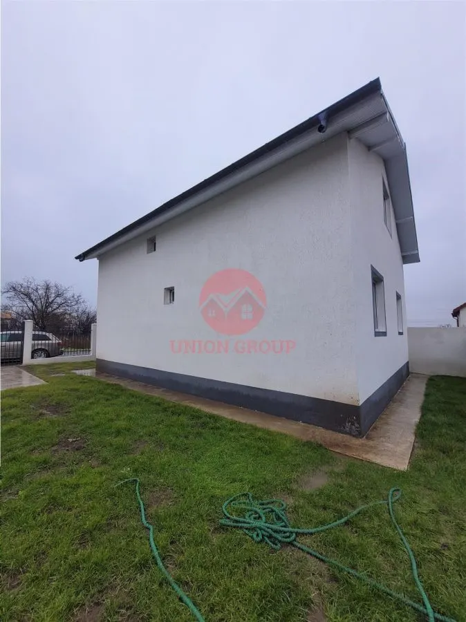 Vila P+M La Cheie, Foarte Spatioasa, 4 Dormitoare,  Constructie 2025 - Lumina - foto 16