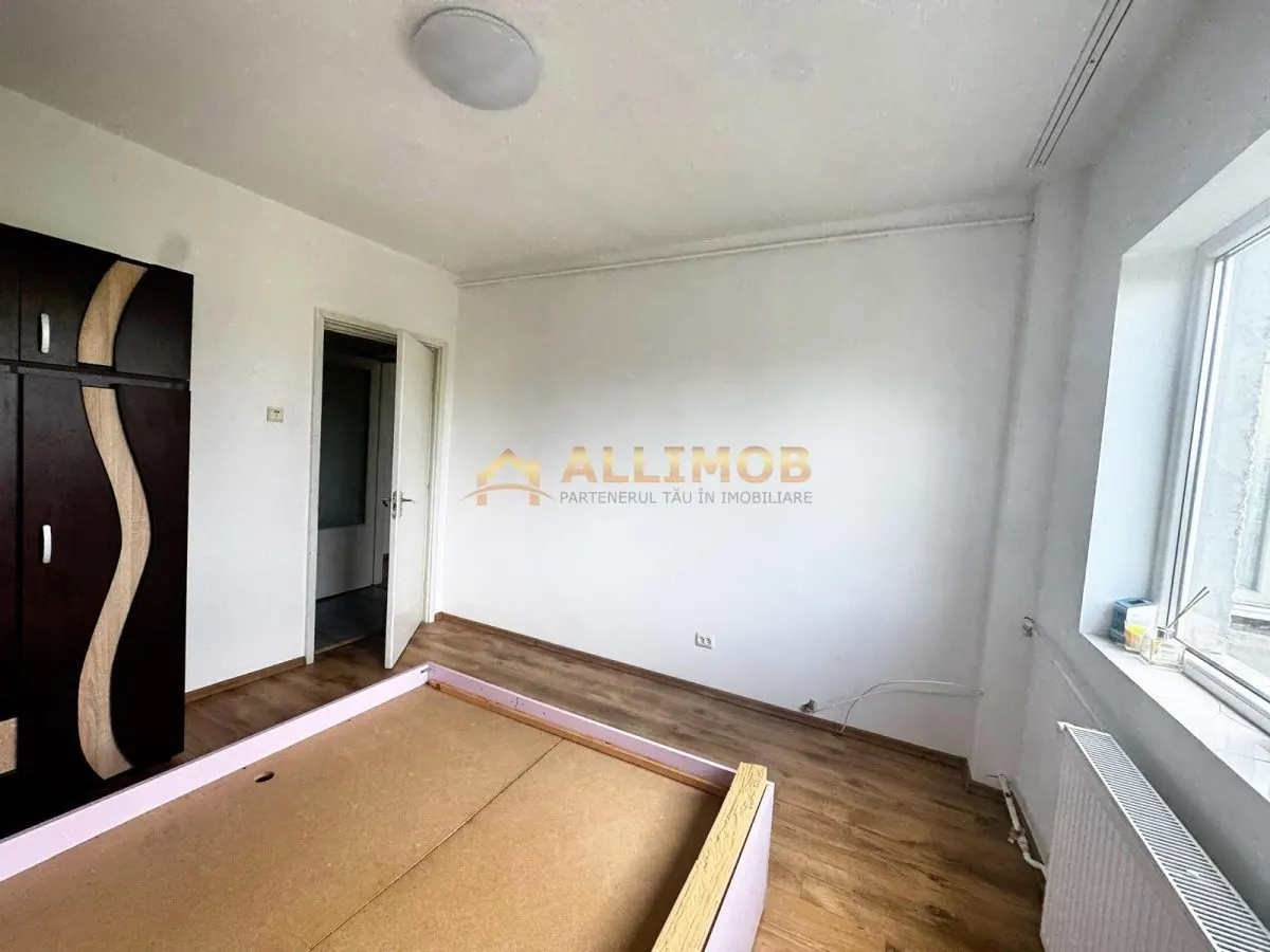 Apartament 2 camere de vanzare in Ploiesti Nord â€“ zona excelenta, aproape de scoli si puncte de interes â€“ 49.900 â‚¬ - foto 3